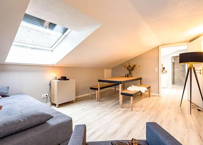 Stuub Langenbach فندق تيتيسي نيوستادت